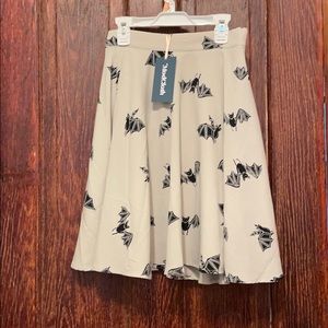 Bat skirt